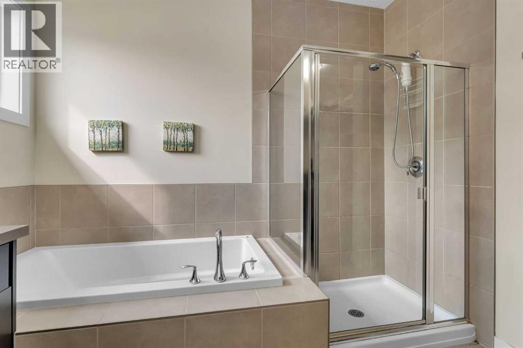 56 Cranarch Manor Se, Calgary, Alberta  T3M 1L8 - Photo 21 - A2253559