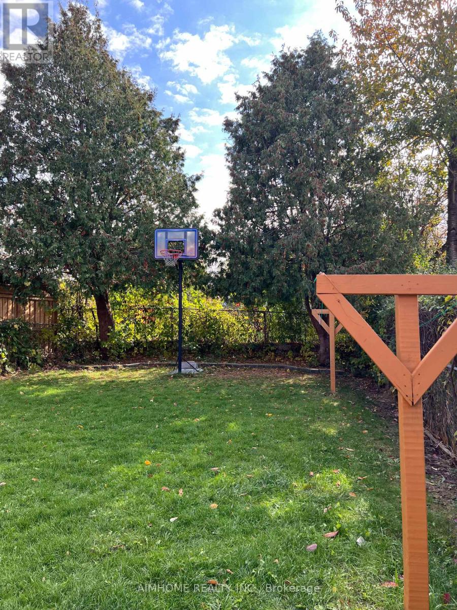 (Main&second Floor) - 47 Yucatan Road, Toronto, Ontario M2H 2L1 - Photo 20 - C12455935