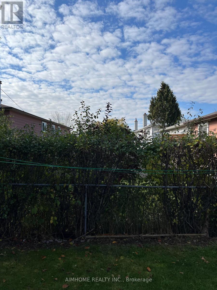 (Main&second Floor) - 47 Yucatan Road, Toronto, Ontario M2H 2L1 - Photo 21 - C12455935