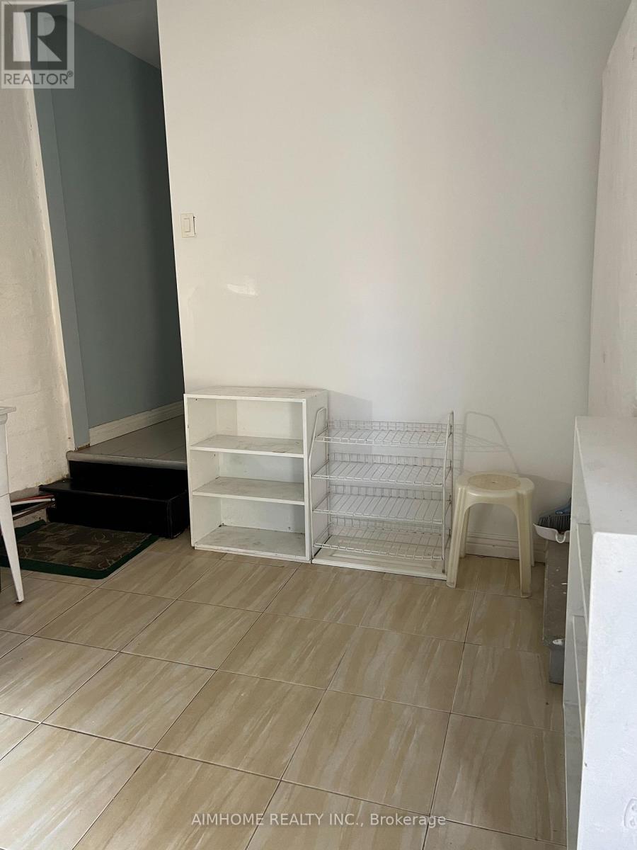 (Main&second Floor) - 47 Yucatan Road, Toronto, Ontario M2H 2L1 - Photo 33 - C12455935