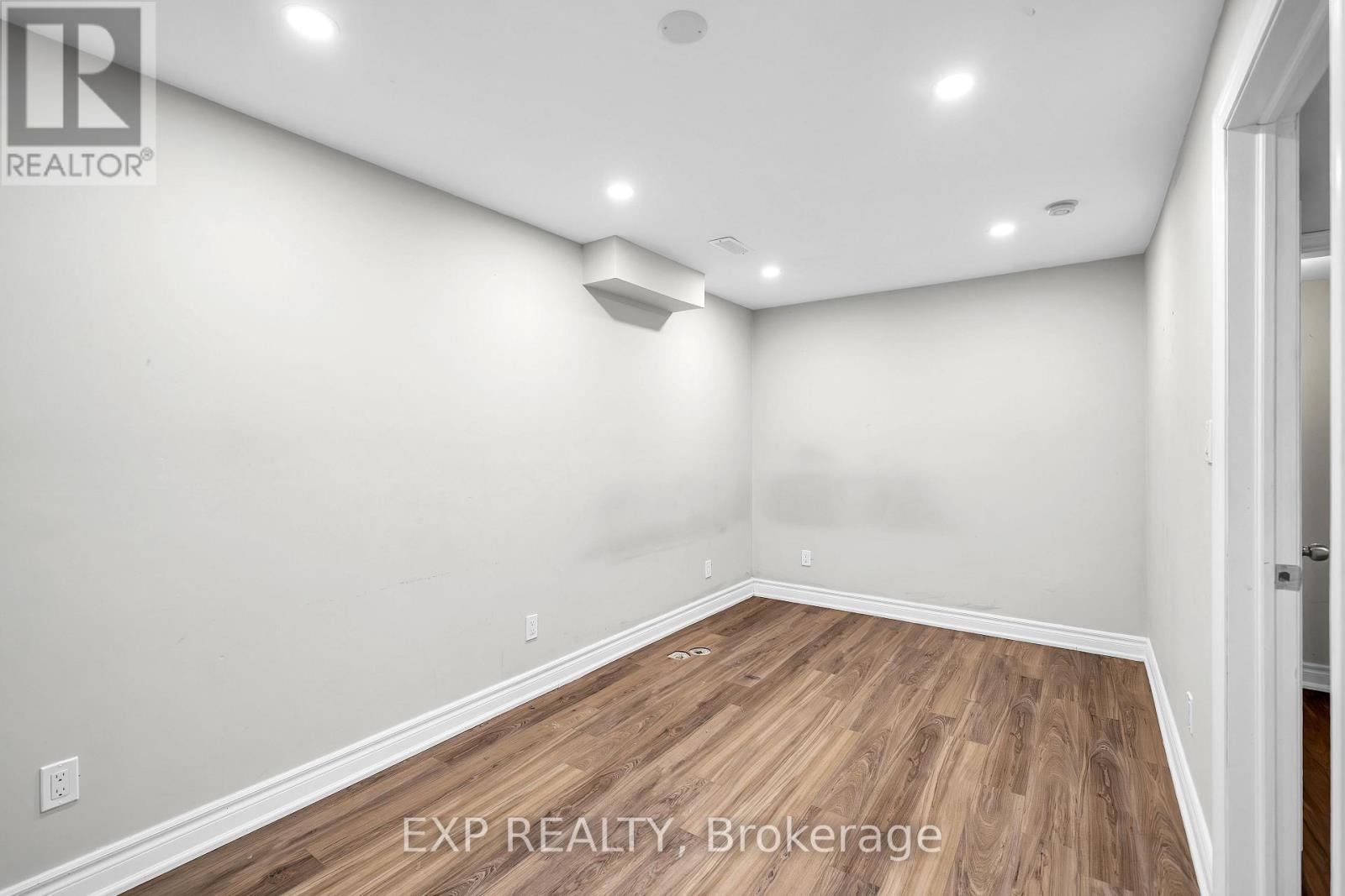 11 Welbourne Court, Ajax, Ontario  L1T 4Y9 - Photo 31 - E12520092