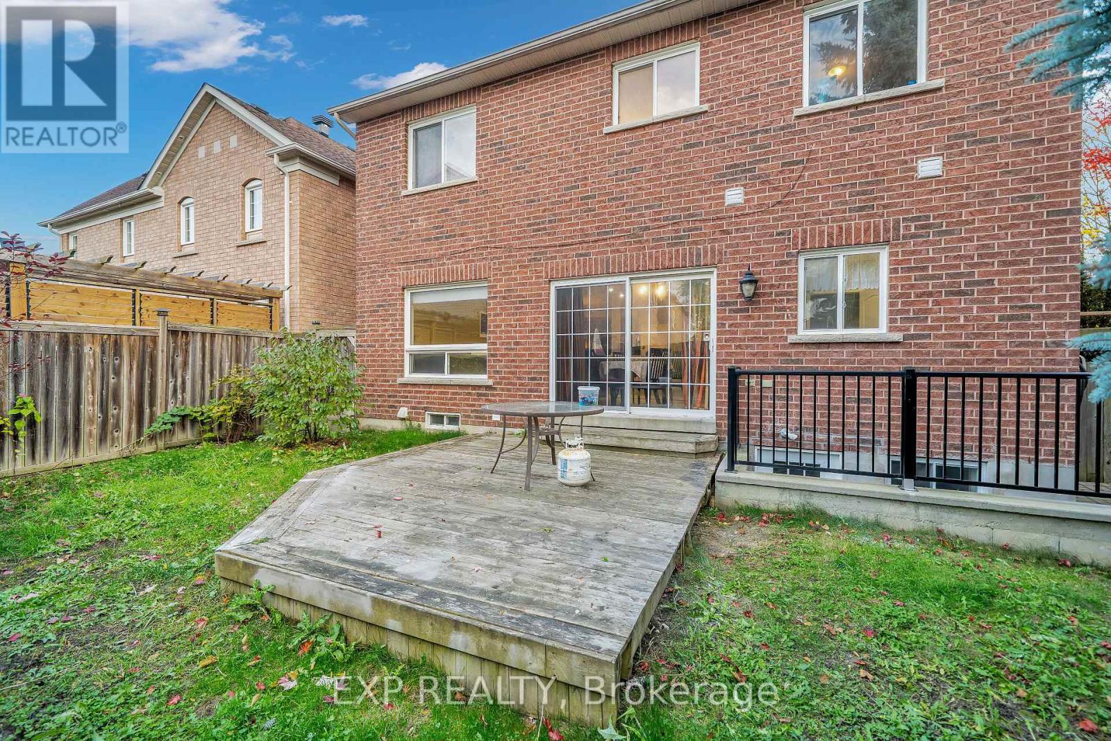 11 Welbourne Court, Ajax, Ontario  L1T 4Y9 - Photo 39 - E12520092
