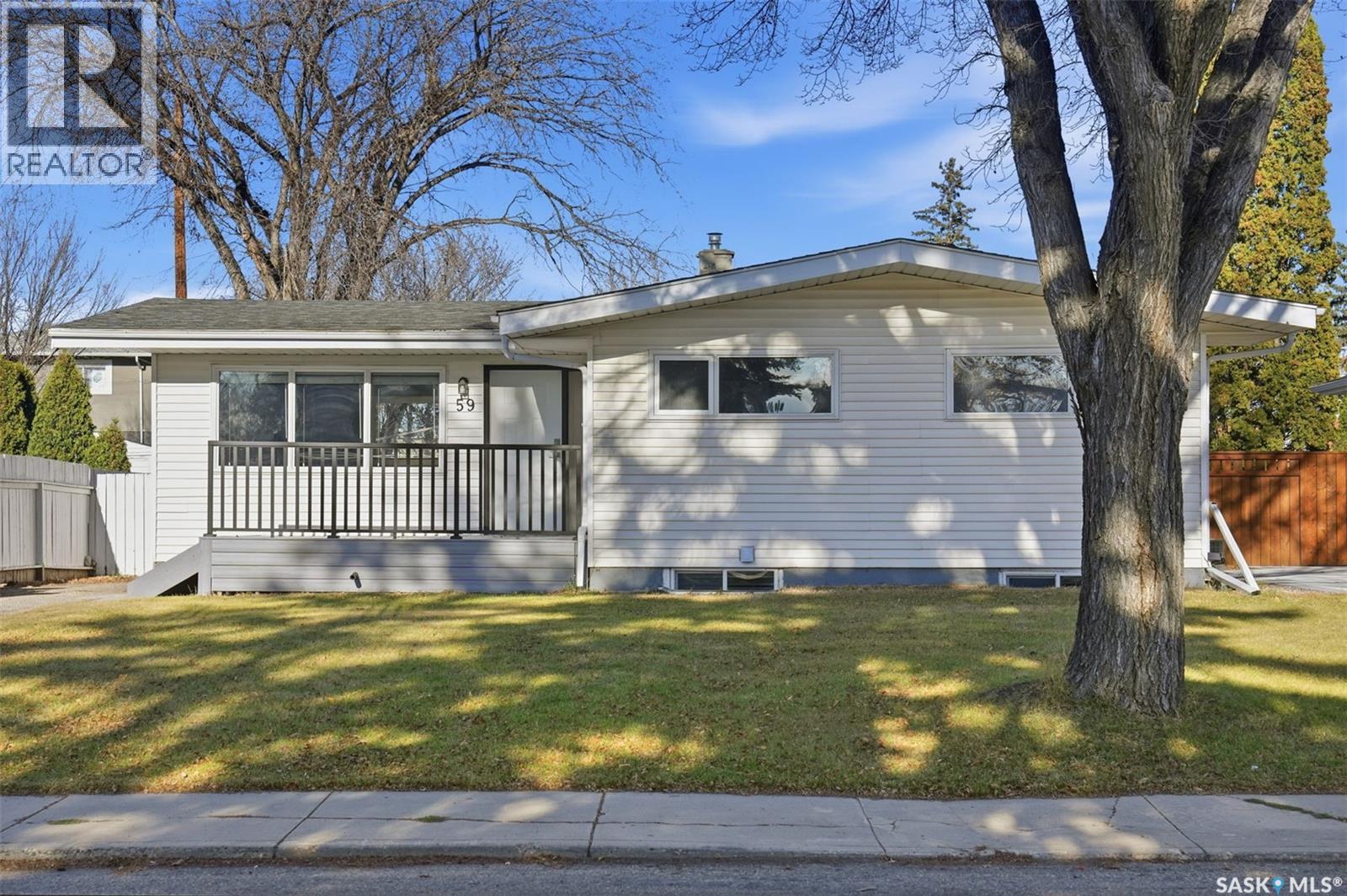 59 Tucker CRESCENT, Saskatoon, Saskatchewan
