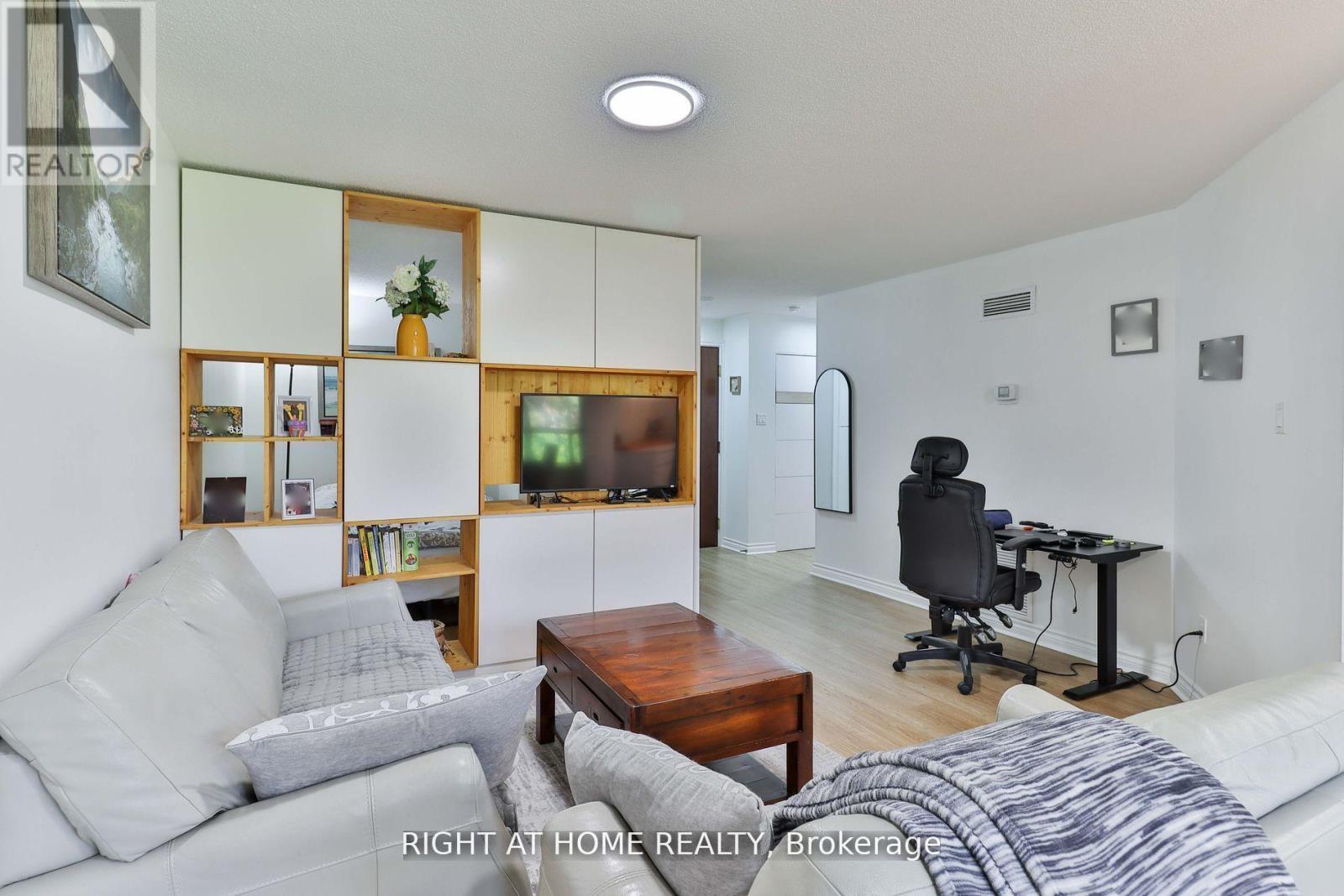 206 - 1210 Don Mills Road, Toronto, Ontario M3B 3N9 - Photo 17 - C12416491