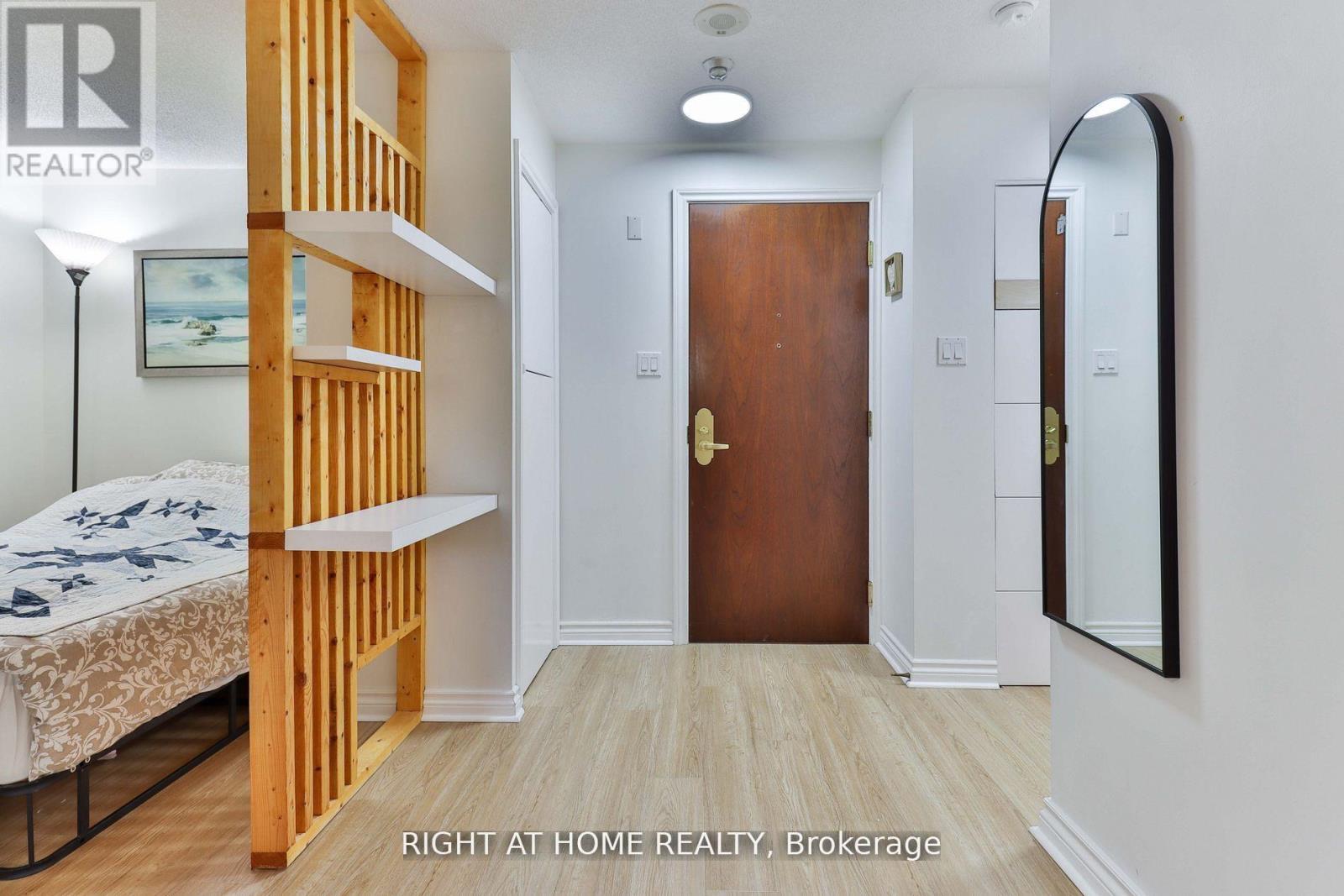 206 - 1210 Don Mills Road, Toronto, Ontario M3B 3N9 - Photo 30 - C12416491