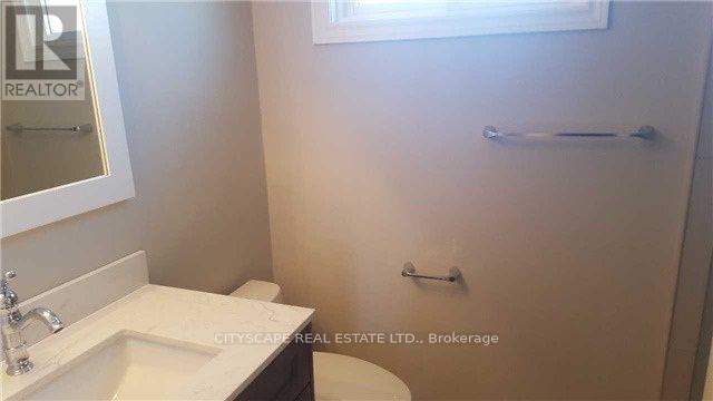 2075 Salmon Road, Oakville, Ontario  L6L 1M2 - Photo 8 - W12520106