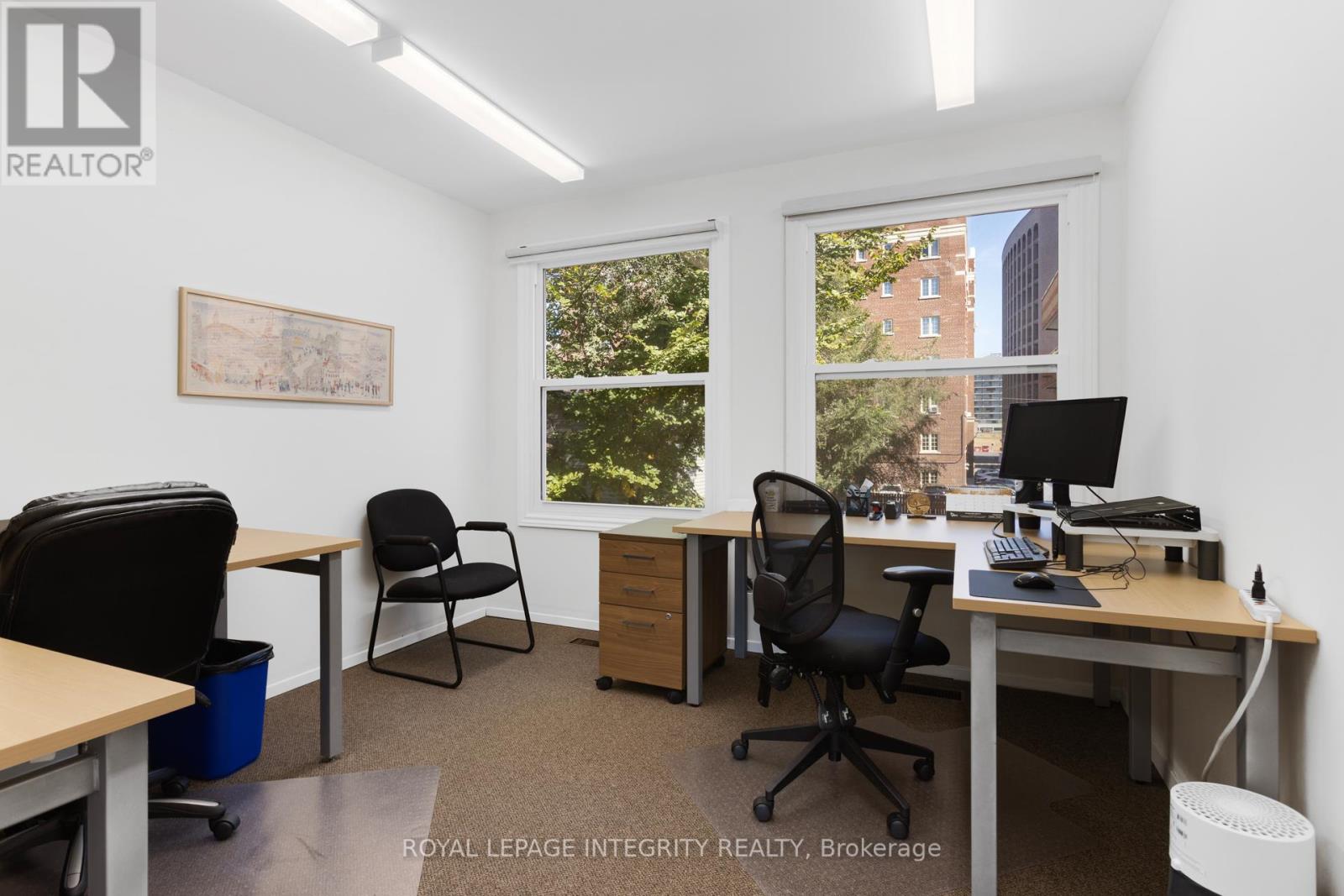 307 Gilmour Street, Ottawa, Ontario K2P 0P7 - Photo 16 - X12520114