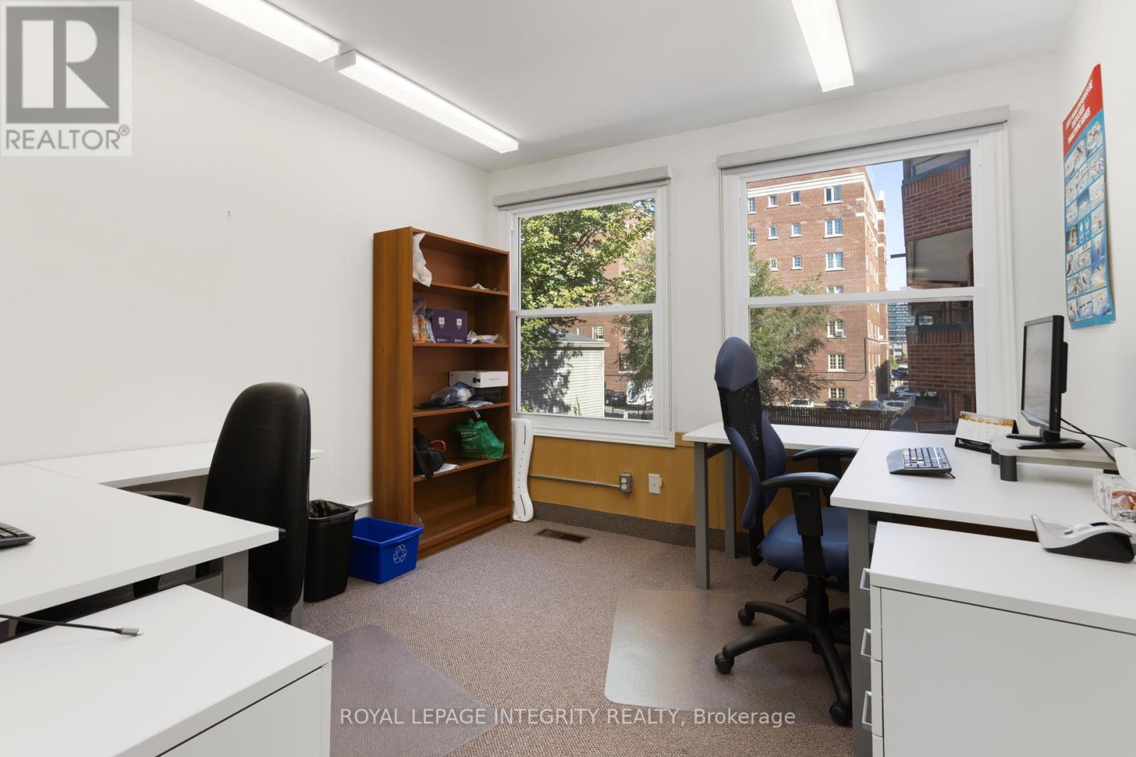 307 Gilmour Street, Ottawa, Ontario K2P 0P7 - Photo 18 - X12520114