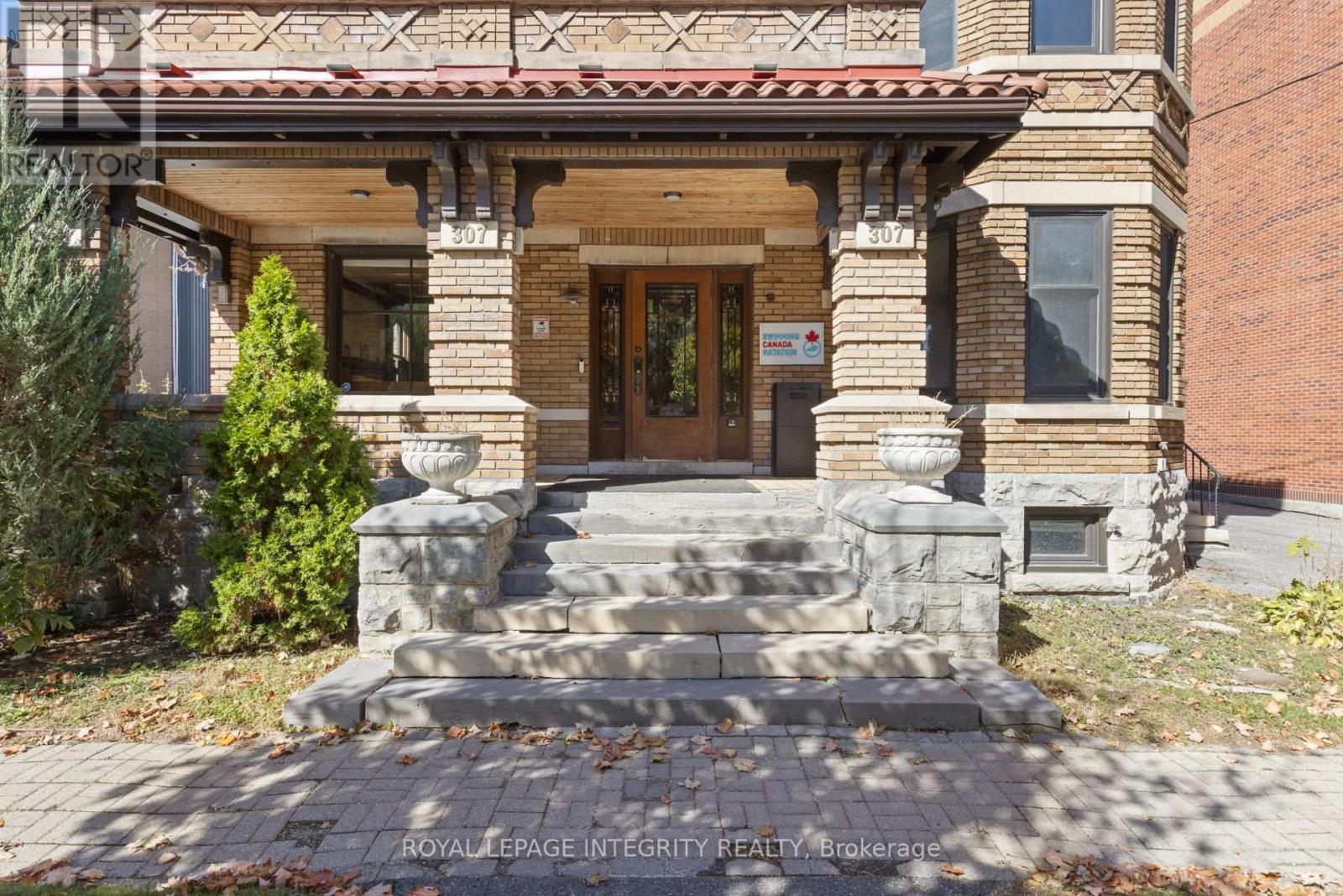 307 Gilmour Street, Ottawa, Ontario K2P 0P7 - Photo 33 - X12520114