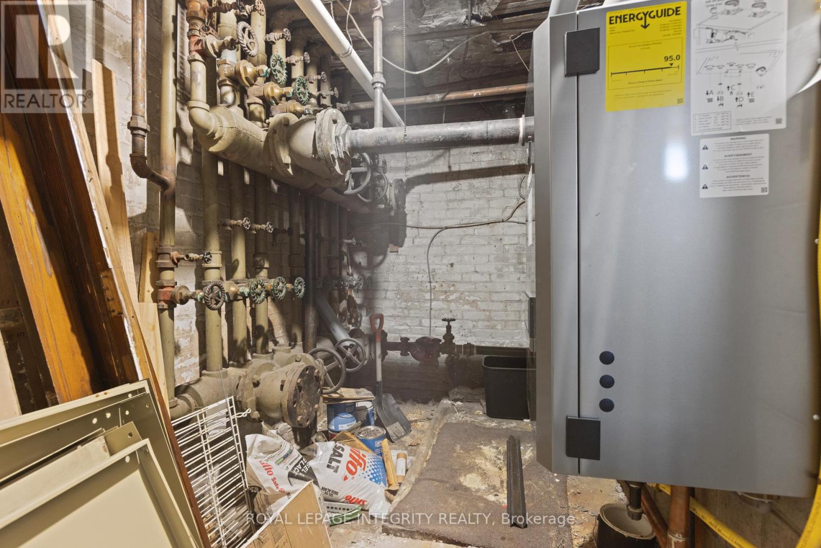 307 Gilmour Street, Ottawa, Ontario K2P 0P7 - Photo 38 - X12520114