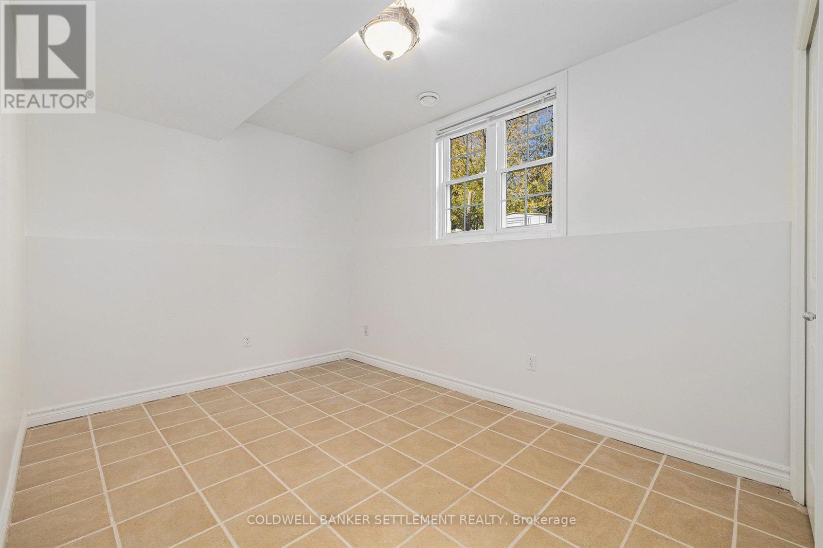 118 Bay Street, Drummond/north Elmsley, Ontario K7C 4K9 - Photo 28 - X12520120