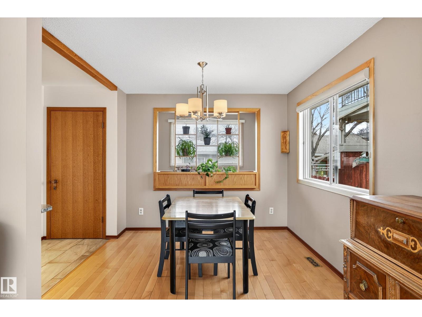 9616 154 St Nw, Edmonton, Alberta  T5P 2G1 - Photo 10 - E4464990