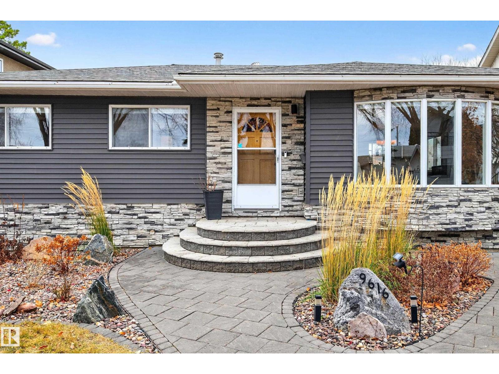 9616 154 St Nw, Edmonton, Alberta  T5P 2G1 - Photo 3 - E4464990