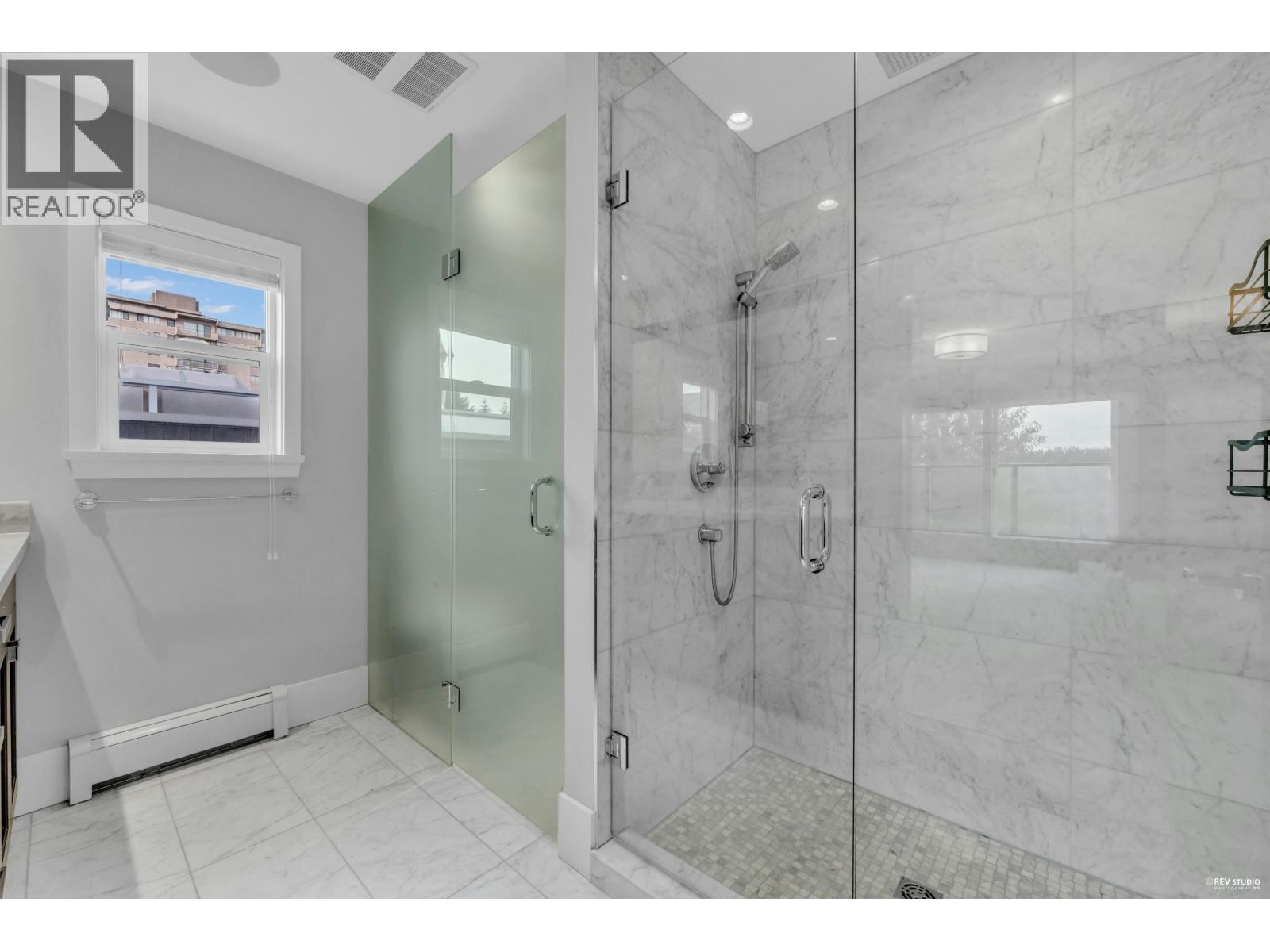 1251 Clyde Avenue, West Vancouver, British Columbia V7T 1E6 - Photo 24 - R3045252