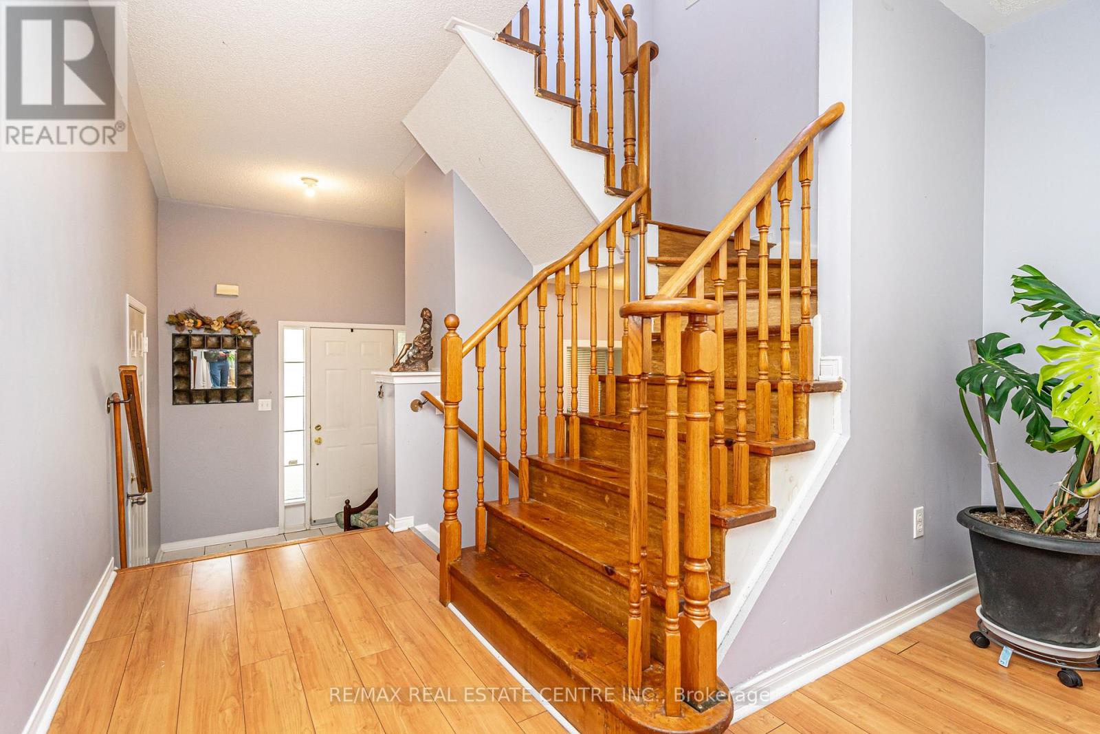 43 Trumpet Valley Boulevard, Brampton, Ontario  L7A 2Z8 - Photo 18 - W12481014