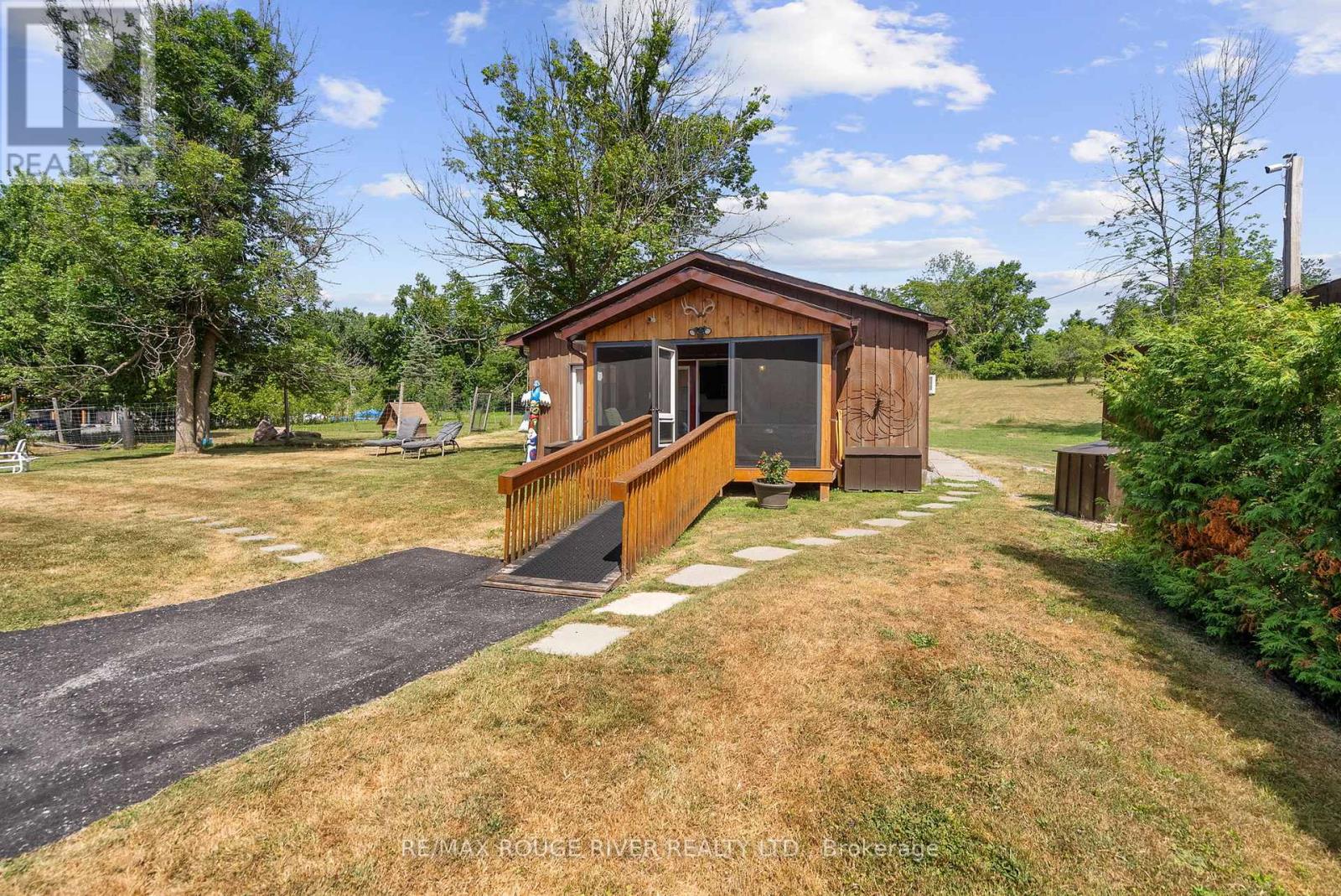 810 Canal Road, Douro-Dummer, Ontario K9L 1A1 - Photo 28 - X12335904