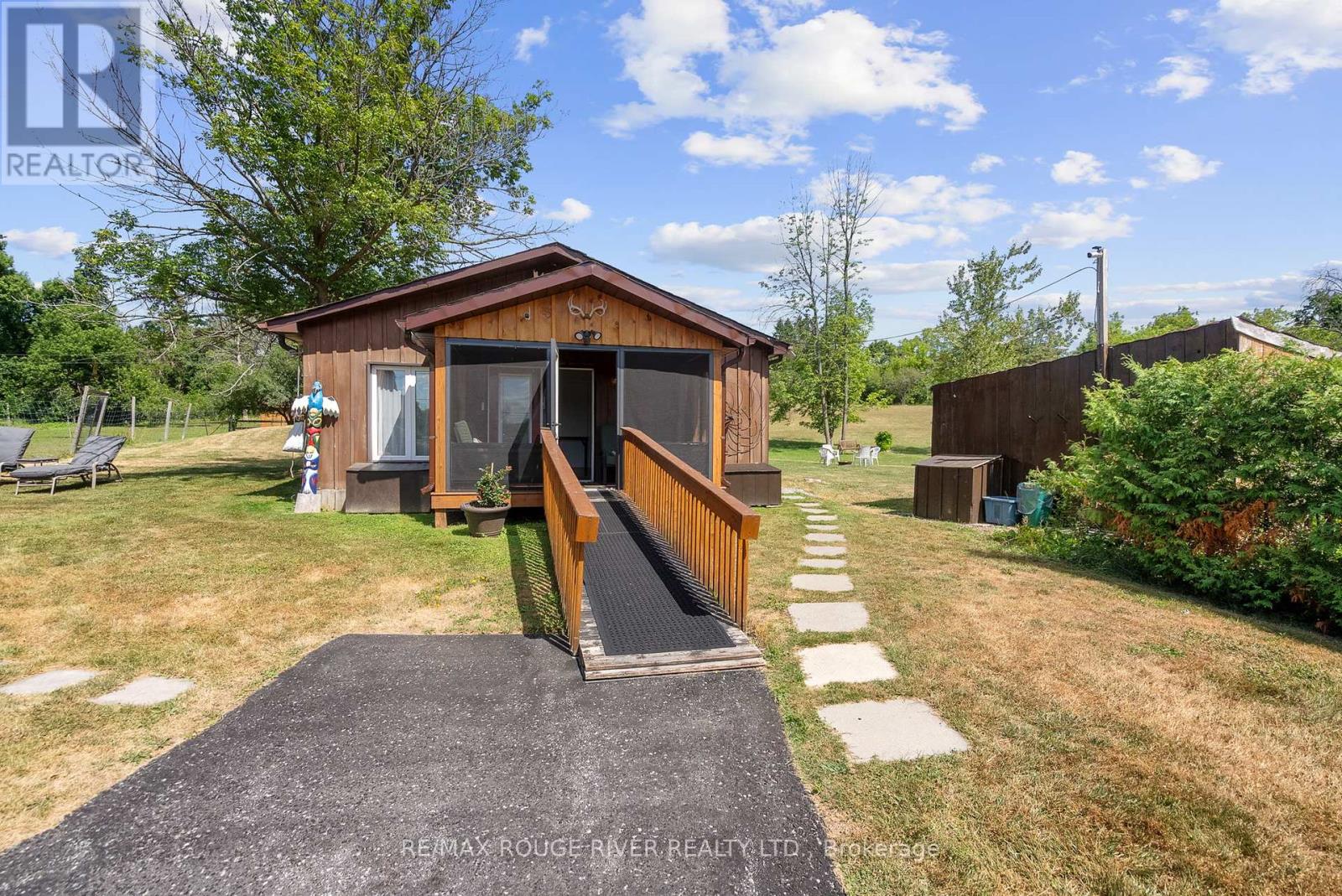 810 Canal Road, Douro-Dummer, Ontario K9L 1A1 - Photo 29 - X12335904