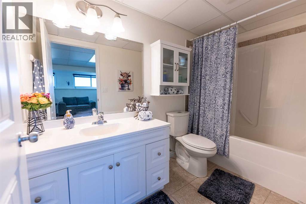 6 Rolling Hills Bay, Blackfalds, Alberta  T0M 0J0 - Photo 15 - A2267843