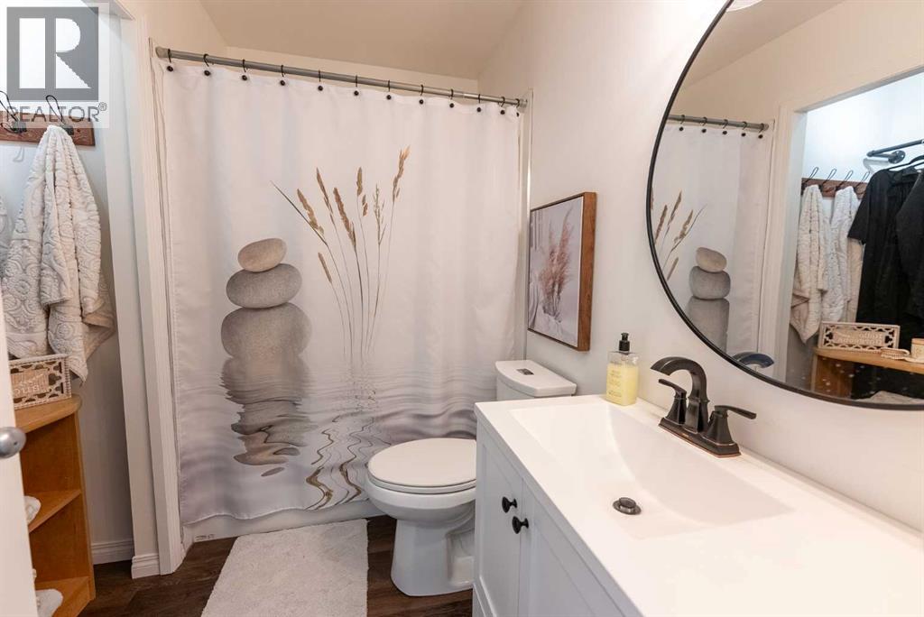 6 Rolling Hills Bay, Blackfalds, Alberta  T0M 0J0 - Photo 36 - A2267843