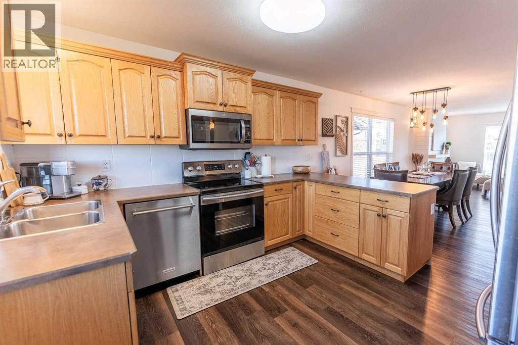 6 Rolling Hills Bay, Blackfalds, Alberta  T0M 0J0 - Photo 30 - A2267843