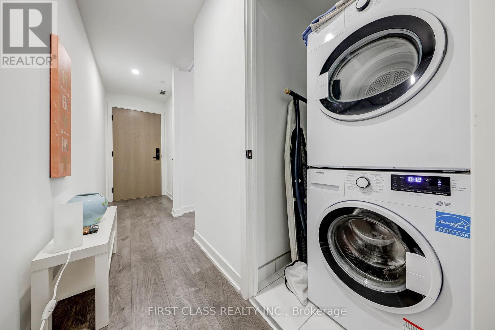 717 - 5 Defries Street, Toronto, Ontario M5A 3R4 - Photo 26 - C12520136