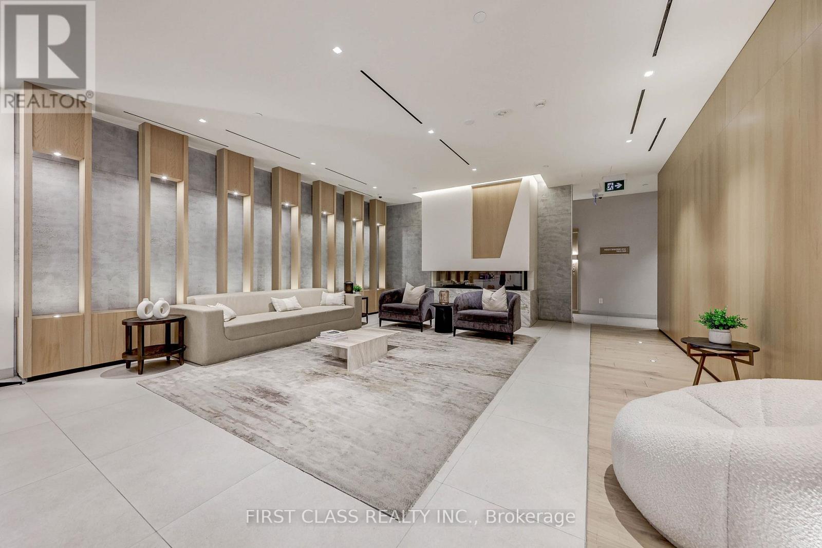 717 - 5 Defries Street, Toronto, Ontario M5A 3R4 - Photo 4 - C12520136