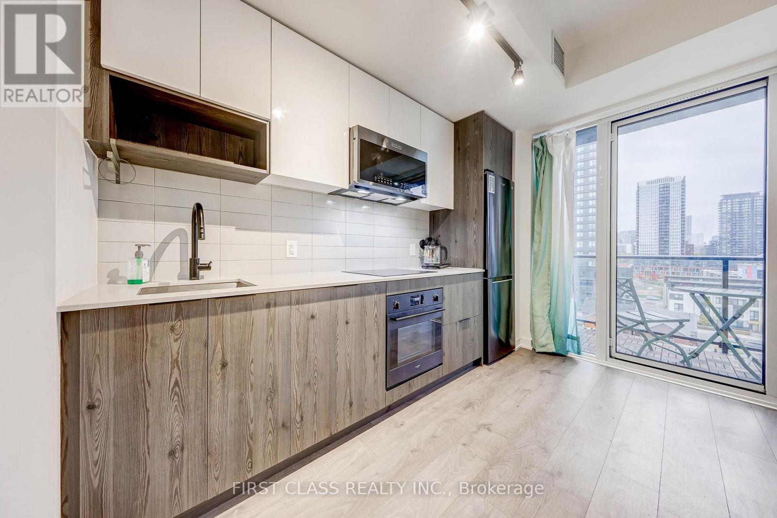 717 - 5 Defries Street, Toronto, Ontario M5A 3R4 - Photo 9 - C12520136