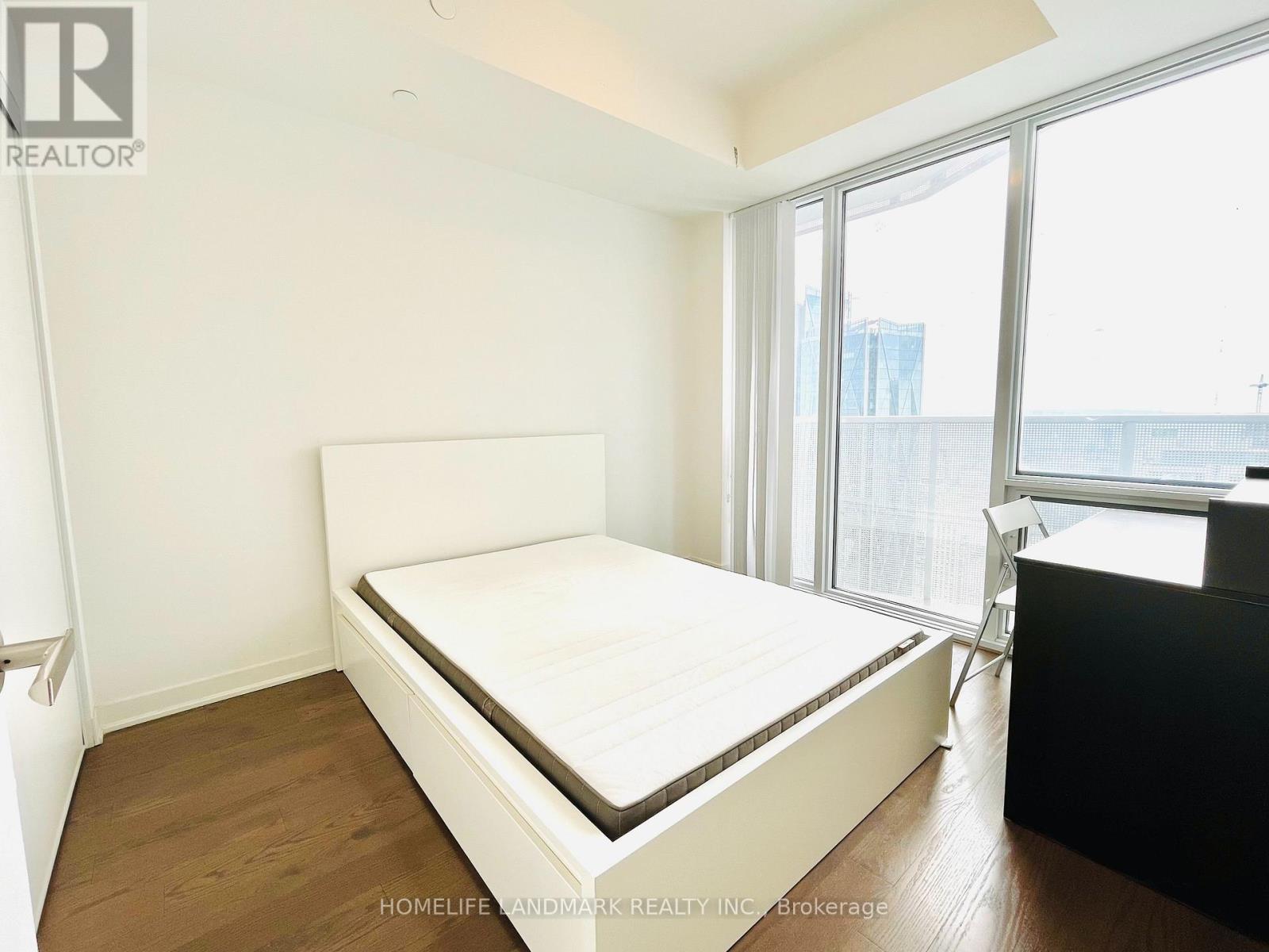 6105 - 100 Harbour Street, Toronto, Ontario M5J 0B5 - Photo 9 - C12520138