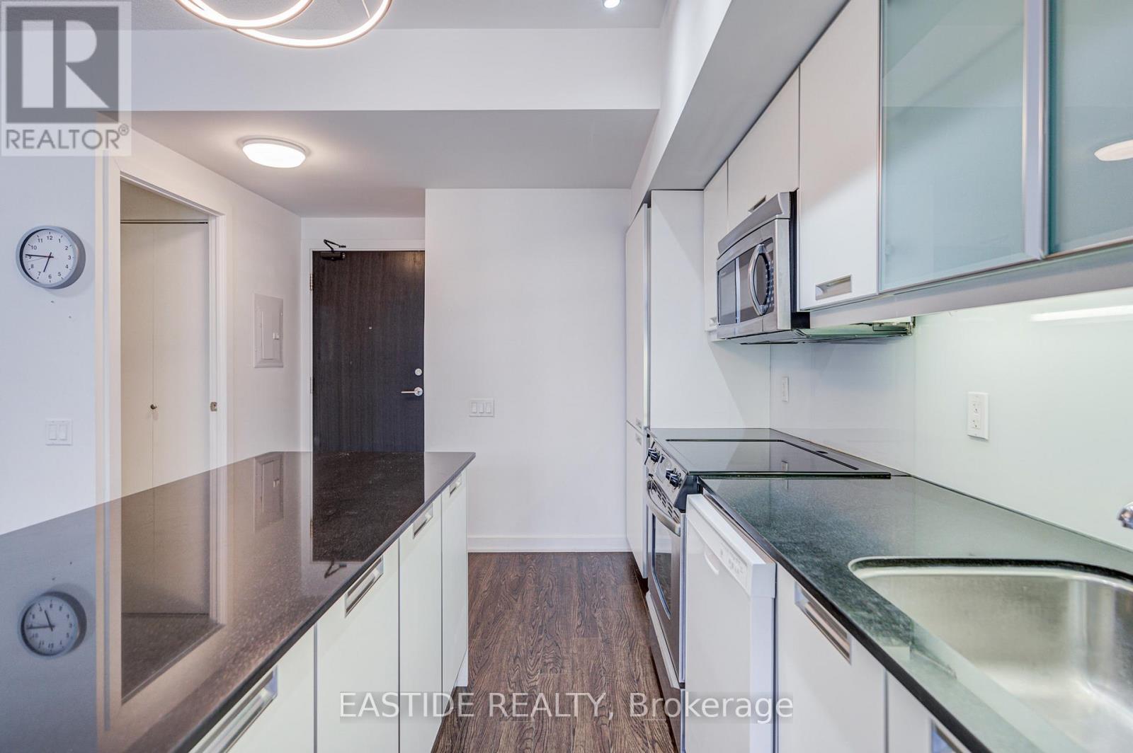 807 - 33 Charles Street E, Toronto, Ontario  M4Y 0A2 - Photo 13 - C12520150