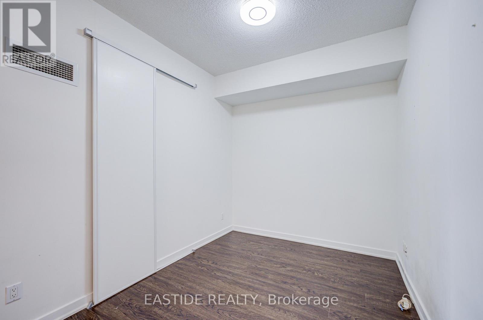 807 - 33 Charles Street E, Toronto, Ontario  M4Y 0A2 - Photo 19 - C12520150