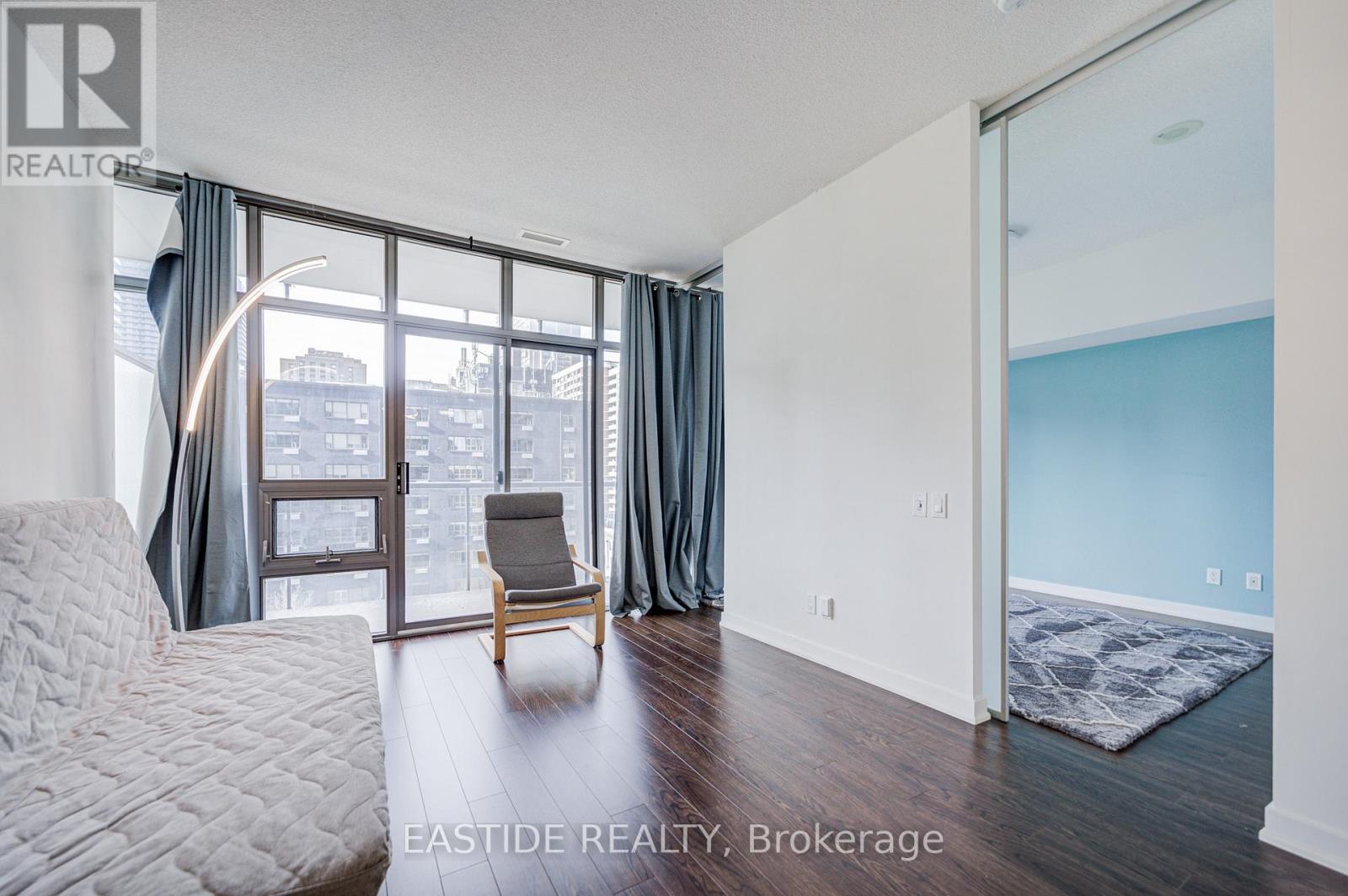 807 - 33 Charles Street E, Toronto, Ontario  M4Y 0A2 - Photo 23 - C12520150