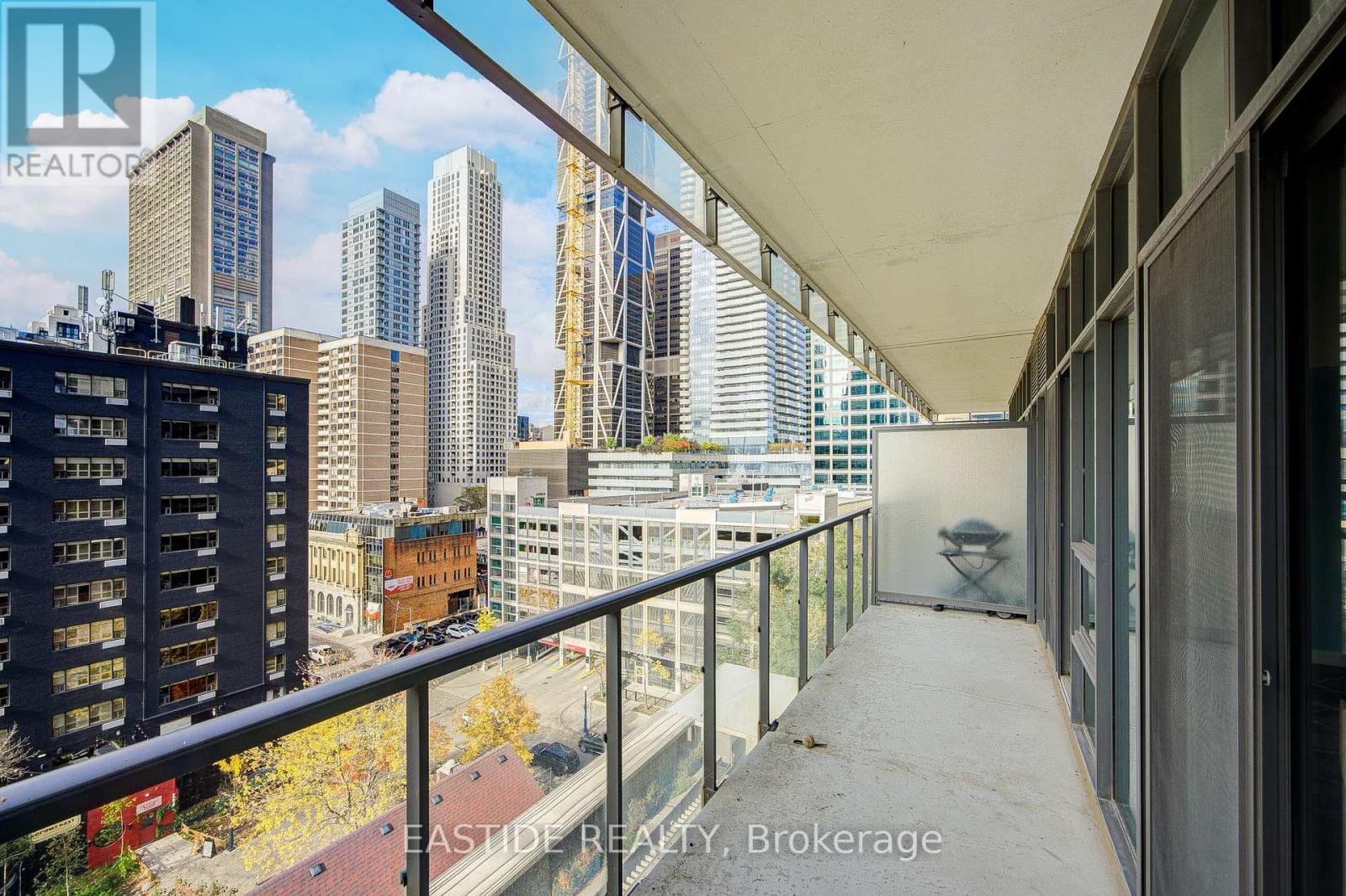 807 - 33 Charles Street E, Toronto, Ontario  M4Y 0A2 - Photo 34 - C12520150