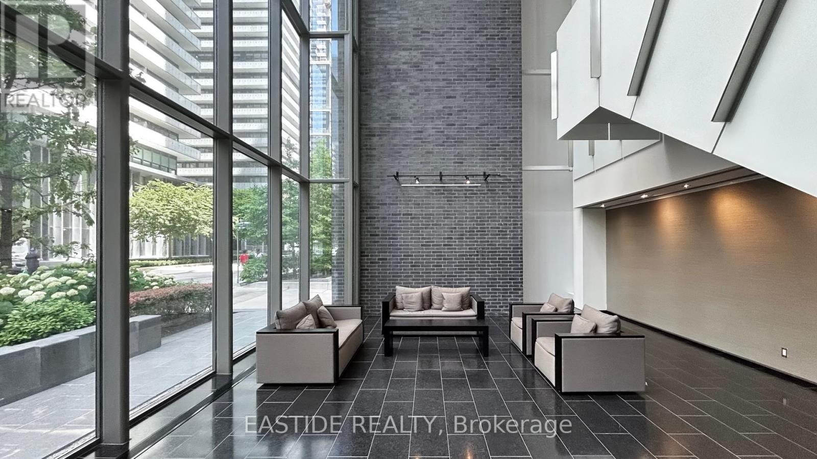 807 - 33 Charles Street E, Toronto, Ontario  M4Y 0A2 - Photo 43 - C12520150