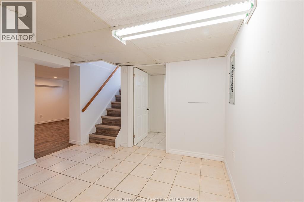 3725 Mckay Avenue, Windsor, Ontario N9E 2S3 - Photo 20 - 25027744