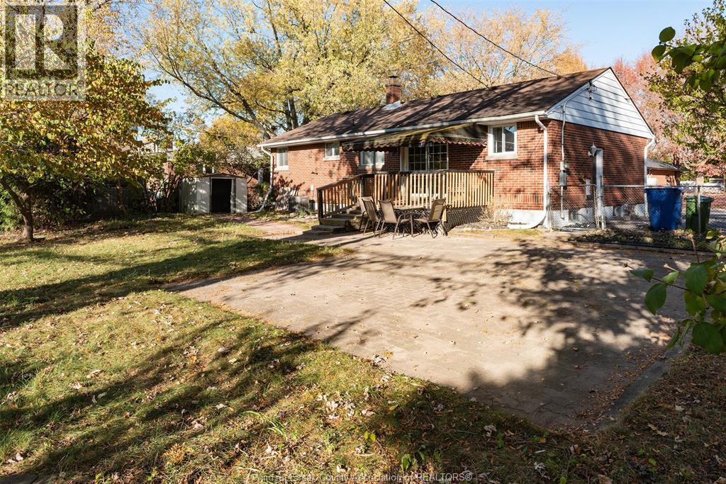 3725 Mckay Avenue, Windsor, Ontario N9E 2S3 - Photo 31 - 25027744