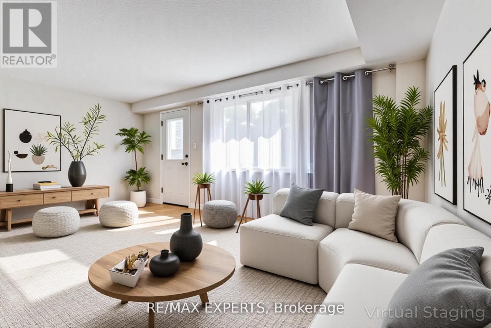 23 Thimble Berry Way, Toronto, Ontario M2H 3K6 - Photo 2 - C12518786