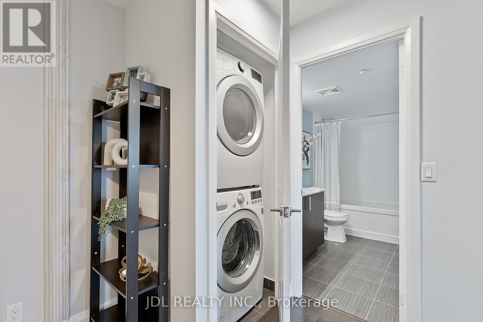 Ph 17 - 372 Highway 7 E, Richmond Hill, Ontario L4B 0C6 - Photo 25 - N12519788