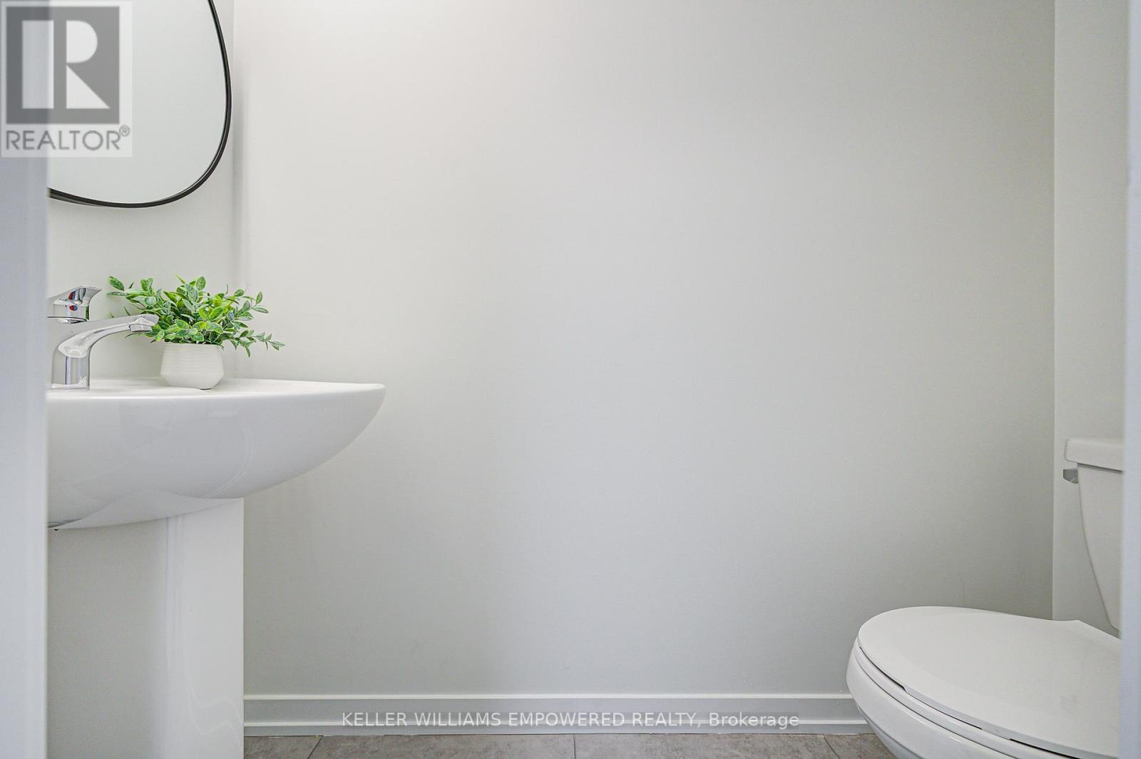 73 Matawin Lane, Richmond Hill, Ontario  L4B 0H7 - Photo 32 - N12520122