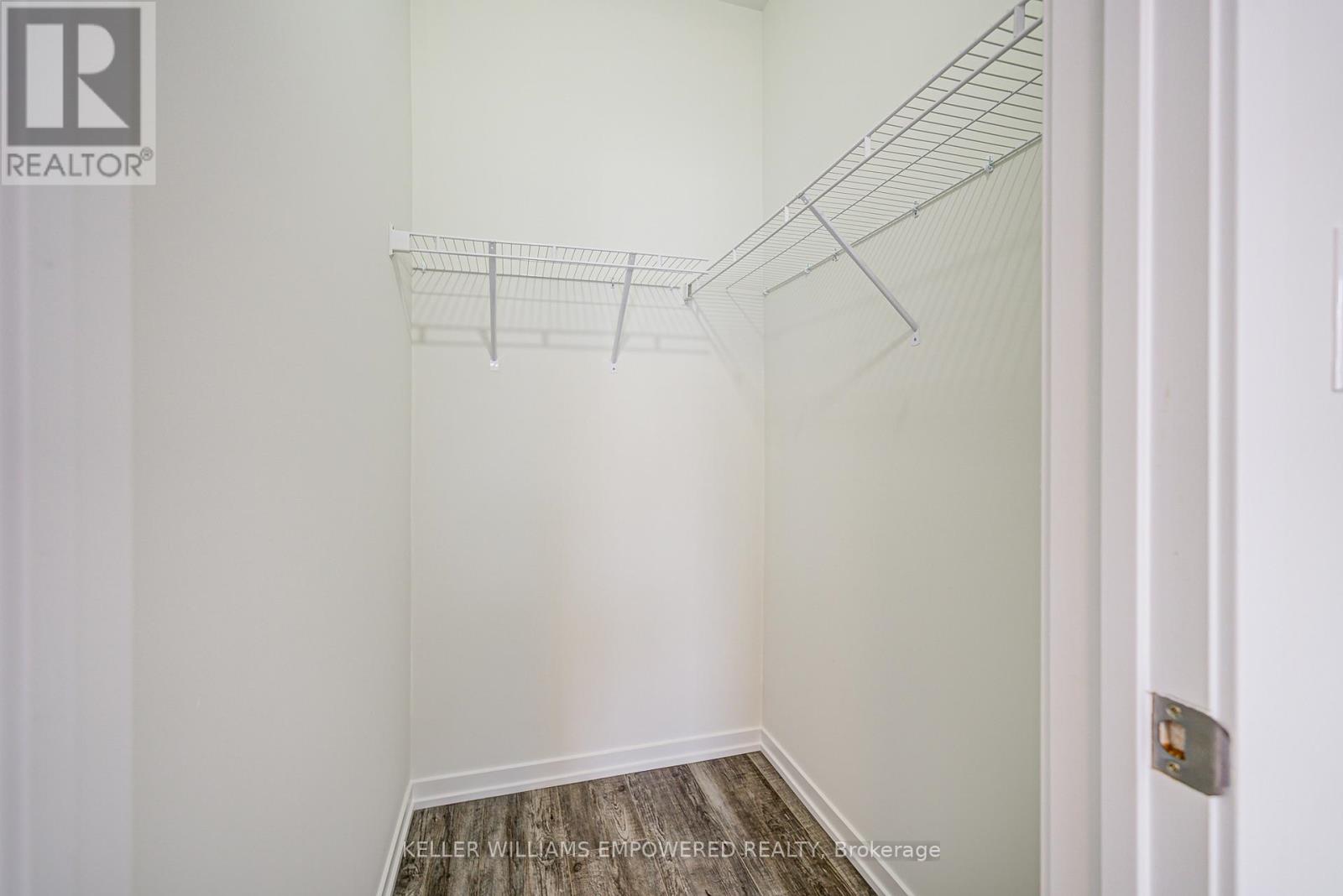 73 Matawin Lane, Richmond Hill, Ontario  L4B 0H7 - Photo 7 - N12520122