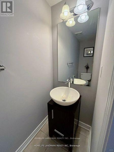 6 Latitude Lane, Whitchurch-Stouffville, Ontario  L4A 0T1 - Photo 4 - N12520148