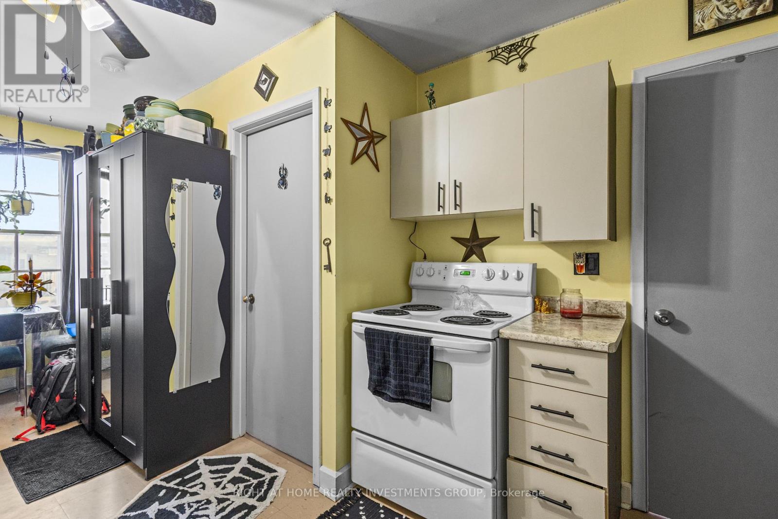 6745 Main Street, Whitchurch-Stouffville, Ontario  L4A 6B5 - Photo 17 - N12520170