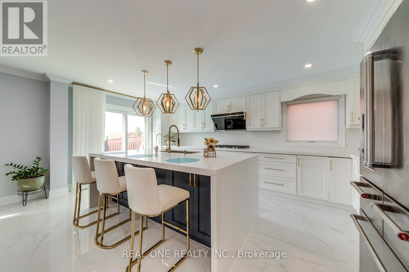 6150 Duford Drive, Mississauga, Ontario  L5V 1A6 - Photo 12 - W12520124