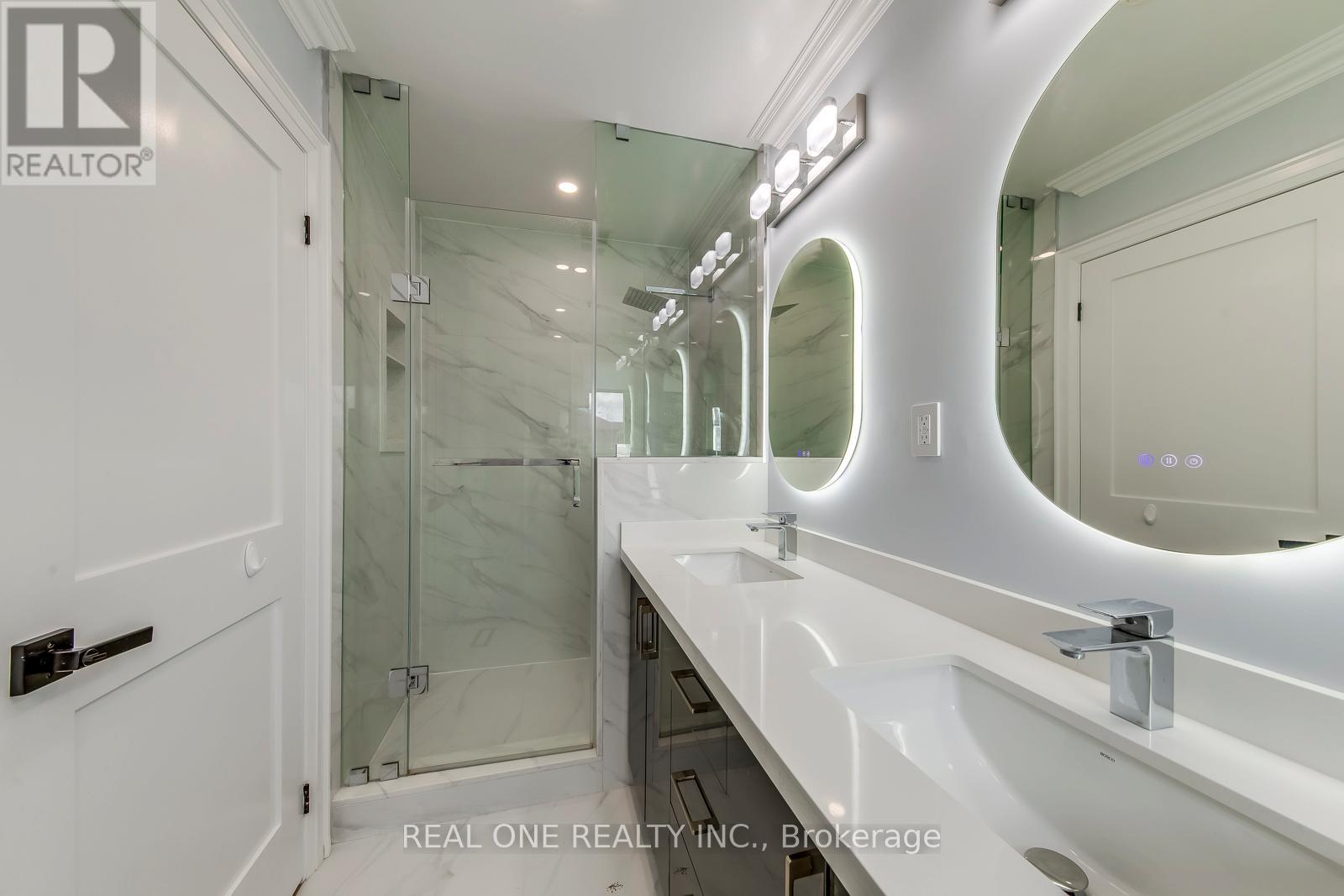 6150 Duford Drive, Mississauga, Ontario  L5V 1A6 - Photo 35 - W12520124