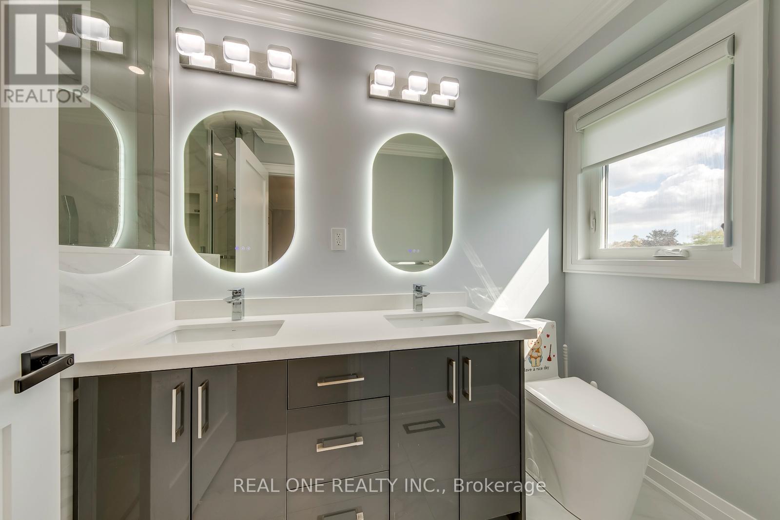 6150 Duford Drive, Mississauga, Ontario  L5V 1A6 - Photo 36 - W12520124