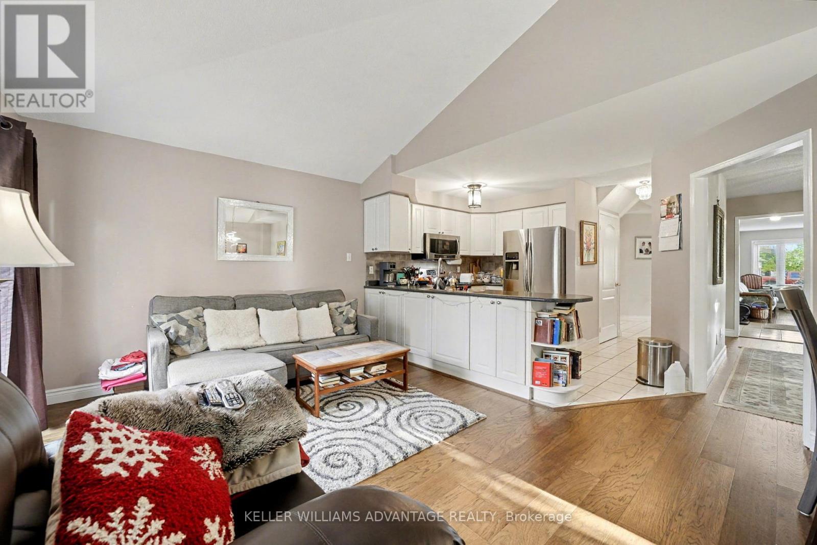 17 James Young Drive, Halton Hills, Ontario  L7G 5S6 - Photo 17 - W12520164