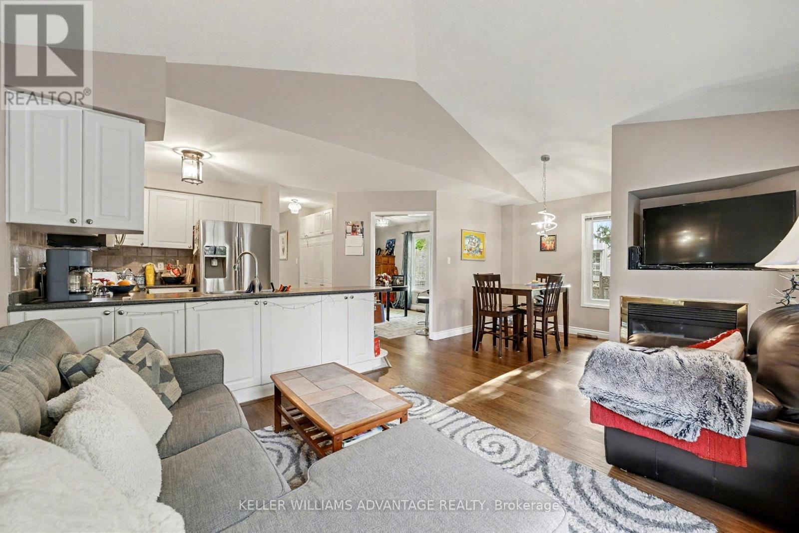 17 James Young Drive, Halton Hills, Ontario  L7G 5S6 - Photo 18 - W12520164