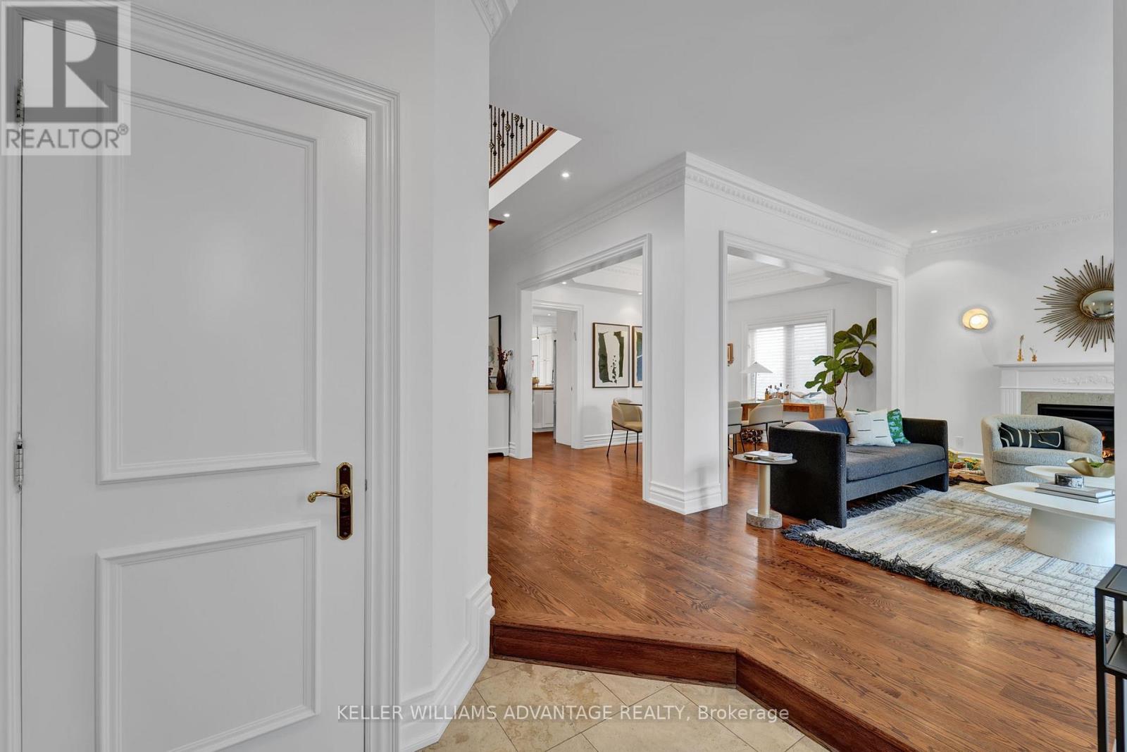 17 James Young Drive, Halton Hills, Ontario  L7G 5S6 - Photo 2 - W12520164