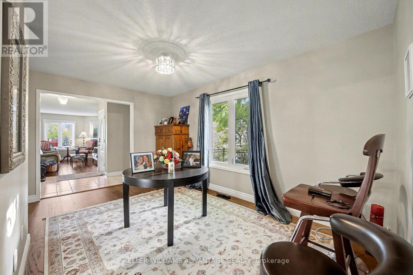 17 James Young Drive, Halton Hills, Ontario  L7G 5S6 - Photo 9 - W12520164