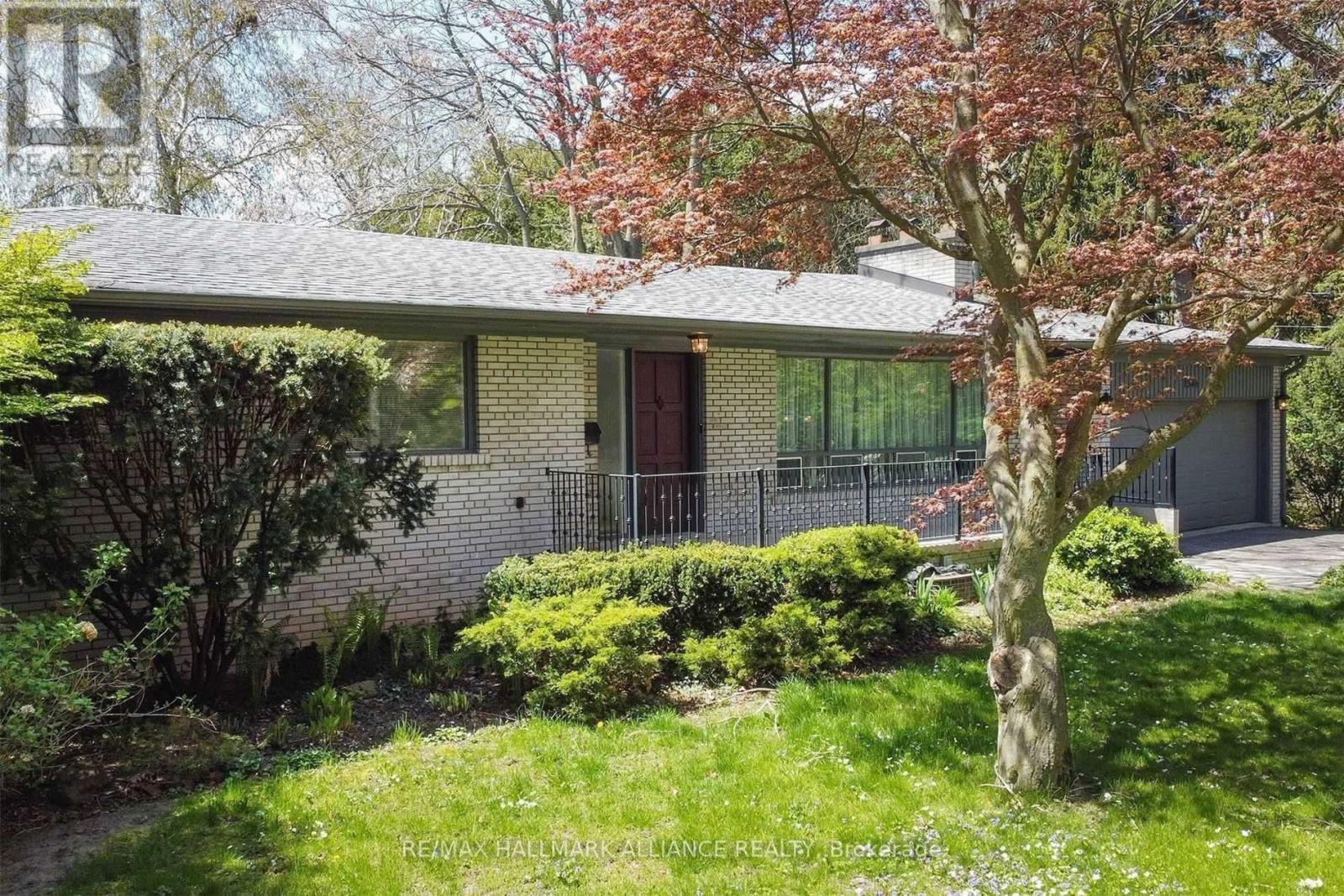 1346 Mississauga Road, Mississauga, Ontario  L5H 2J4 - Photo 3 - W12520172