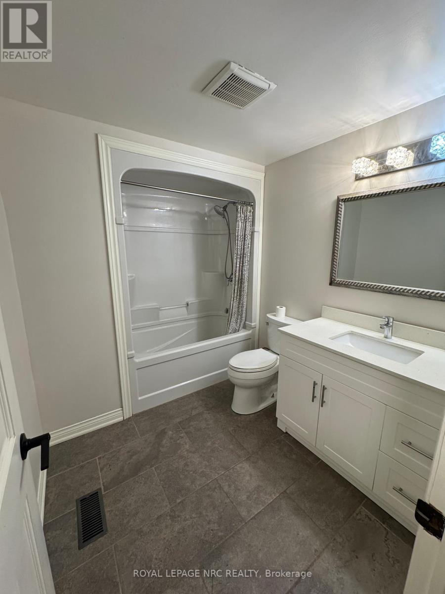 7 Blue Spruce Court, St. Catharines, Ontario L2N 4E6 - Photo 13 - X12519470